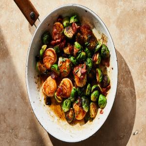 Seared Scallops With Glazed Brussels Sprouts_image