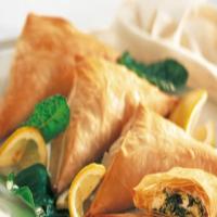Spinach and feta triangles_image