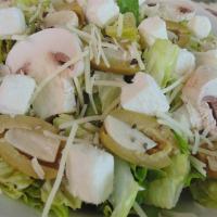 Feta Garlic Salad with Mushrooms image