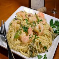 Seafood Mix over Angel Hair Pasta_image
