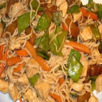 Pineapple Chicken Lo Mein_image