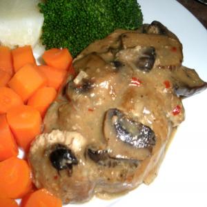 Pork Chop With Mushroom Sauce_image