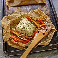 Buttery Cod and Vegetable Packets_image