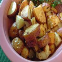 Simple Grilled Red Potatoes_image