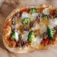 Sausage and Broccoli Pizza_image