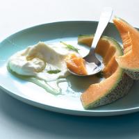 Melon with Honeyed Yogurt_image