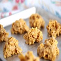 Peanut Butter Cornflake Cookies Recipe_image