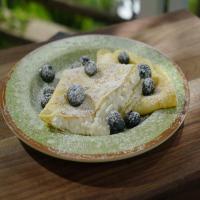 Lemon Crepes with Almond Mascarpone_image