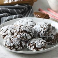 Chipotle Chocolate Crackle Cookies Recipe_image
