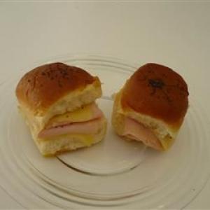 Ham and Cheese Biscuits_image