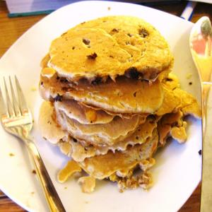 Light Chocolate Chip Oatmeal Pancakes for Two_image