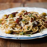 Pasta with Sun-Dried Tomatoes, Olives, Artichokes and Capers_image