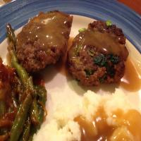 Beef and Bacon Rissoles With Gravy_image