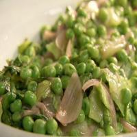 Braised Lettuce and Peas image