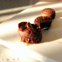 Mini Chocolate-Raspberry Nut Cups image