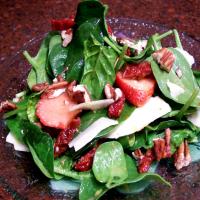 Sweet Spinach Salad image