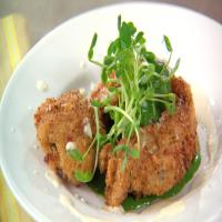 Emeril's Andouille Crusted Oysters with Spinach Coulis_image
