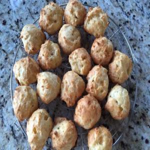 Gougeres with Comte_image