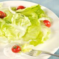 Boston Lettuce Salad with Buttermilk Ranch Dressing_image