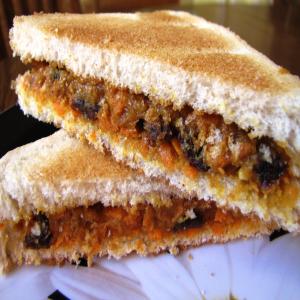Power Packed Peanut Butter Sandwiches_image