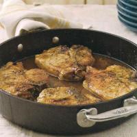 Pork chops with pepper jelly sauce_image