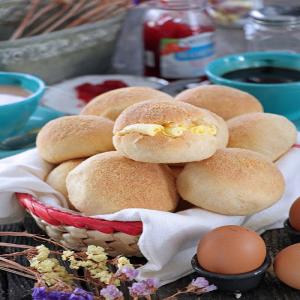 Pandesal Recipe - Soft and Buttery | Foxy Folksy_image
