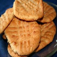Crisscross Peanut Butter Cookies image