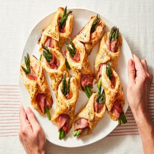 Ham-and-Cheese Asparagus Bundles_image