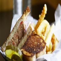 Grilled Meatloaf Sandwich_image