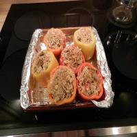 Gobble up stuffed peppers_image