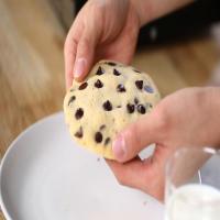 2-Minute Chocolate Chip Cookie Recipe by Tasty_image