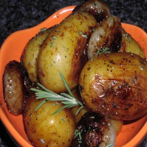 Caramelized Potato and Onion Salad_image
