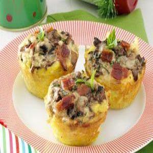 Hash Brown Nests with Portobellos and Eggs Recipe_image