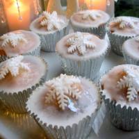 Magical Christmas Fairy Cakes - Christmas Fairy Cupcakes image