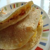 Bacon, Egg and Cheese Quesadillas_image