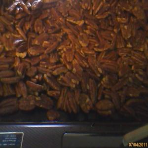 Gg's Roasted Spicy Pecans_image