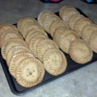 Apricot and Raisin Filled cookies_image