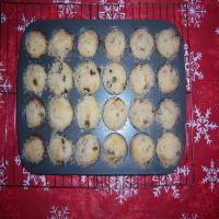 Chocolate Chip Muffins With Sugar Topping_image