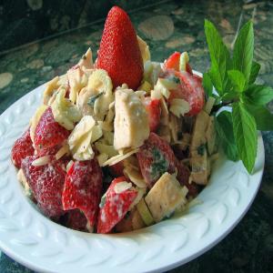 Strawberry Chicken Salad_image