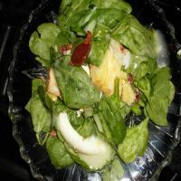 Artichoke Spinach Salad image