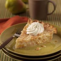 Pear Pie with Cardamon Cream_image