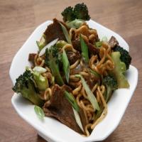 Beef & Broccoli Stir-Fried Noodles image