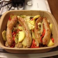 Jeannes's Baked Sausage With Peppers & Potatoes_image
