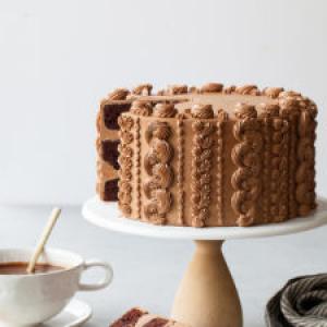 Chocolate Toffee Crunch Cake_image