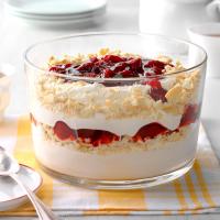 Cheesecake Strawberry Trifle_image