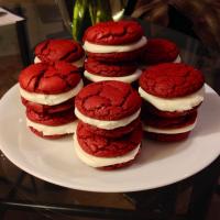 Dawn's Easy Red Velvet Sandwich Cookies_image