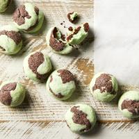 Chocolate-Mint Marble Cookies image