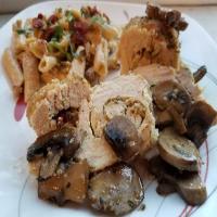 Goat Cheese Stuffed Chicken in Mushroom Wine Sauce_image
