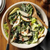 Bacon Pear Salad with Parmesan Dressing_image