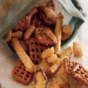 Roasted Sesame and Honey Chex® Mix_image